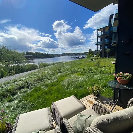 Idyllisk Pa Vakre Hisoy Apartment Vrengen
